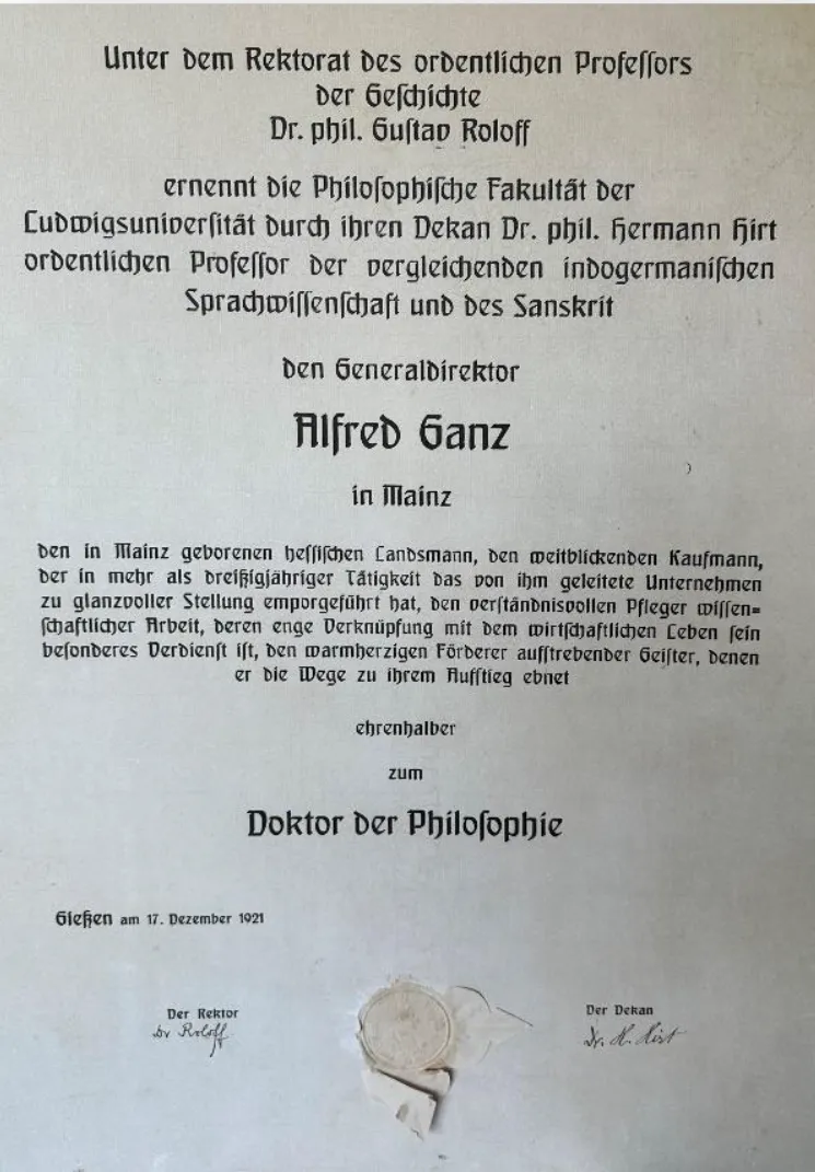 Ehrendoktorurkunde